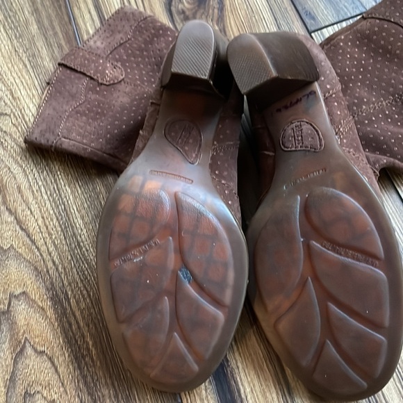 Born Dot Suede Boots - Picture 7 of 8